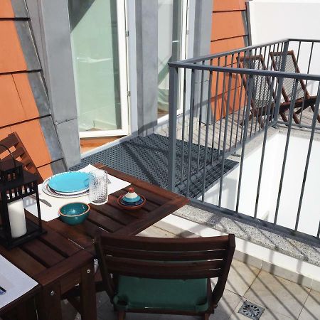 Apt Lumineux Terrasse Principe Real Lägenhet Lisboa Exteriör bild