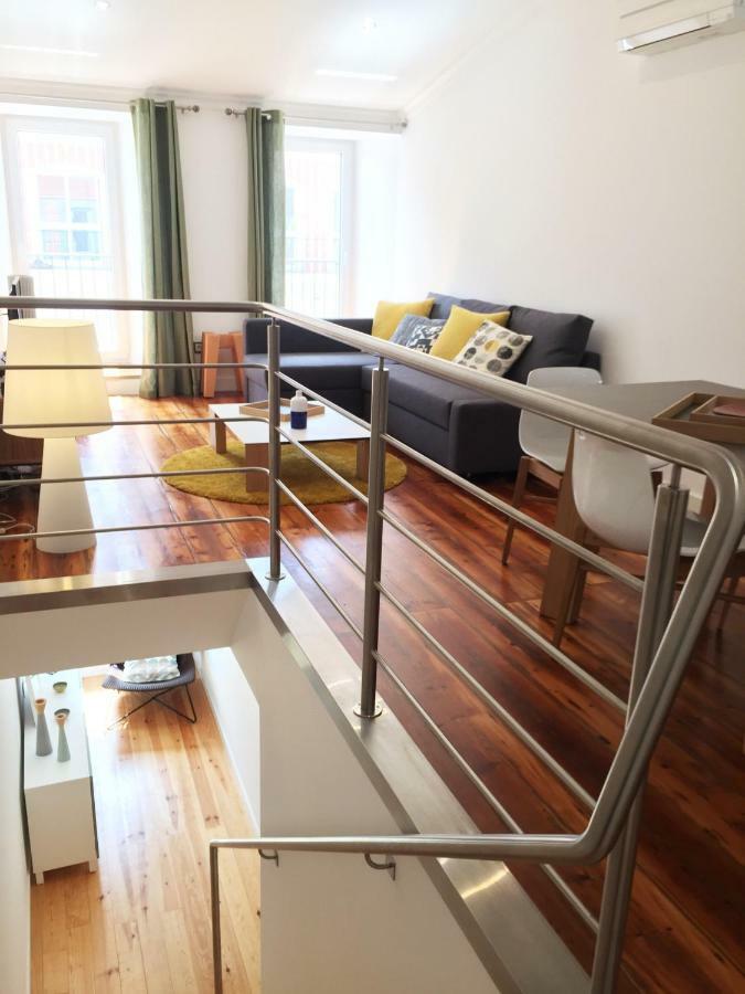 Apt Lumineux Terrasse Principe Real Lägenhet Lisboa Exteriör bild