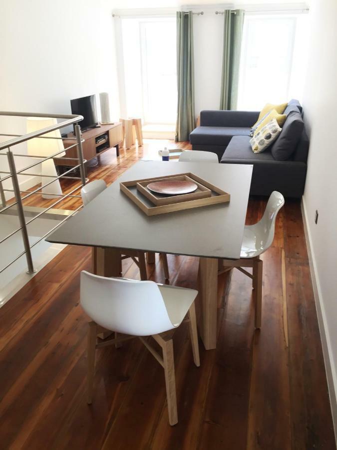 Apt Lumineux Terrasse Principe Real Lägenhet Lisboa Exteriör bild