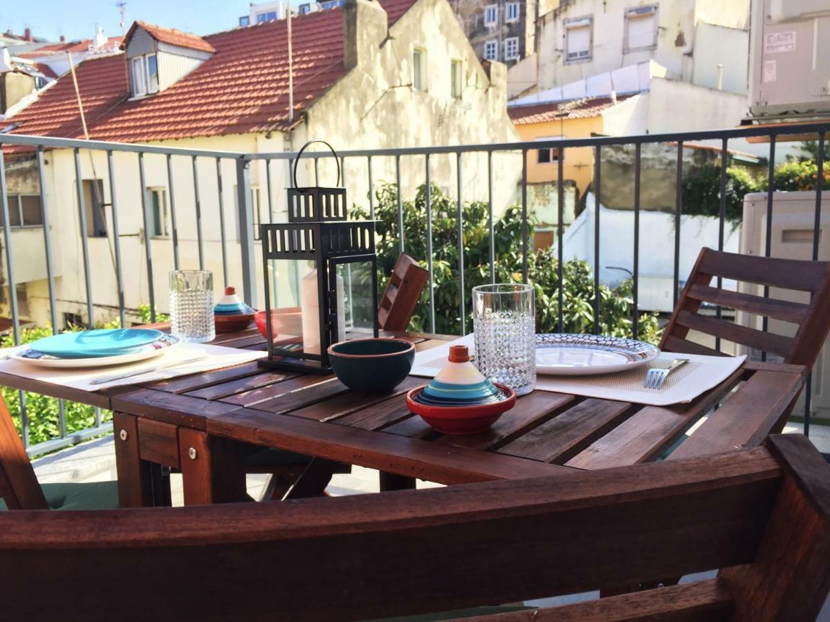 Apt Lumineux Terrasse Principe Real Lägenhet Lisboa Exteriör bild